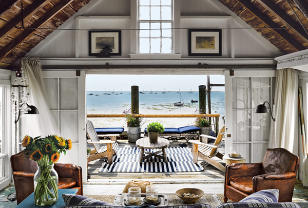 small seaside cottage // captain jack's wharf