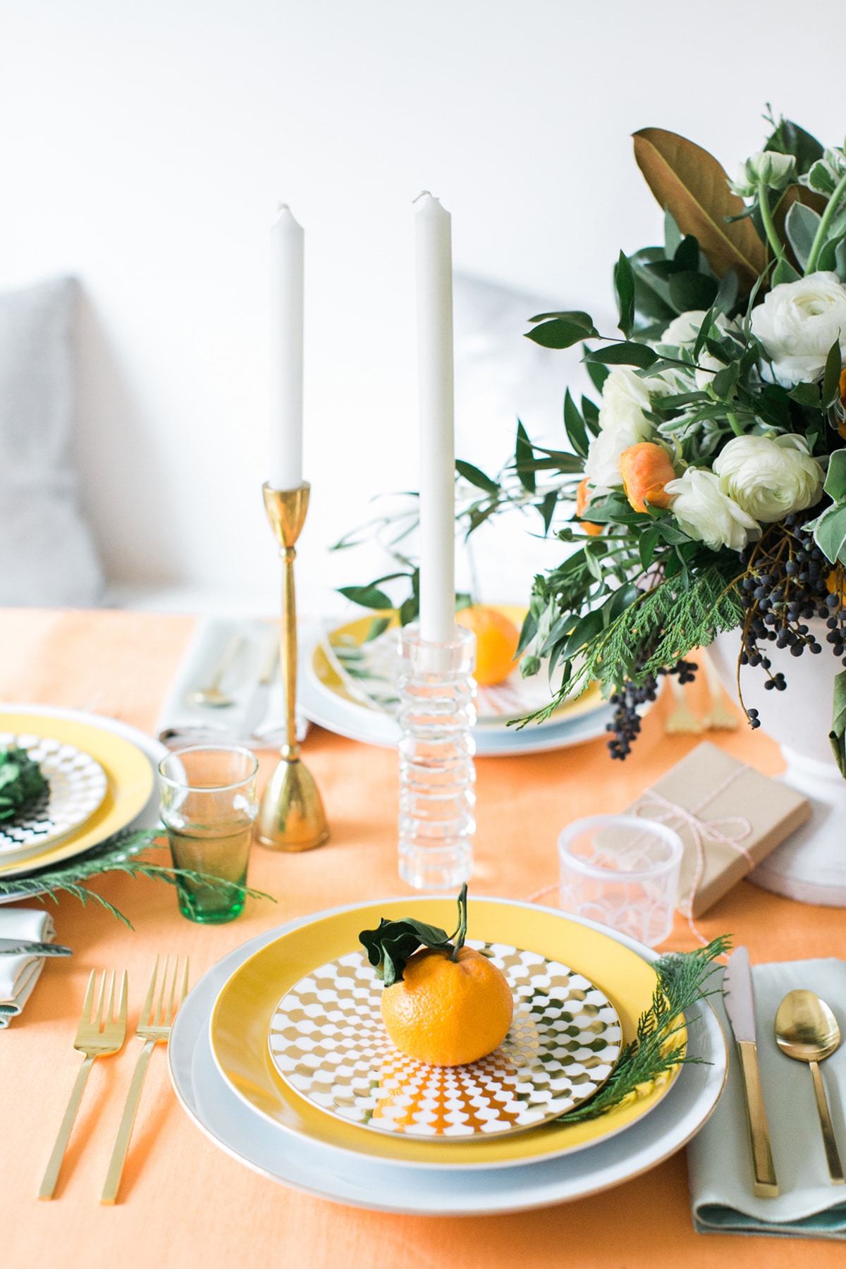 A Very Citrus Christmas! | holiday tabletop by coco kelley