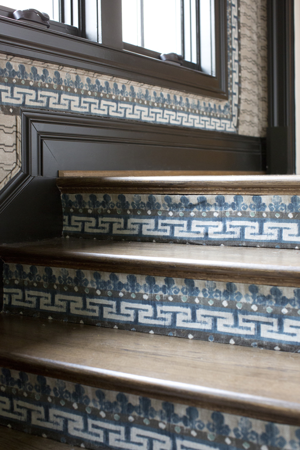 detail of stairs trimmed in zak + fox | via coco+kelley