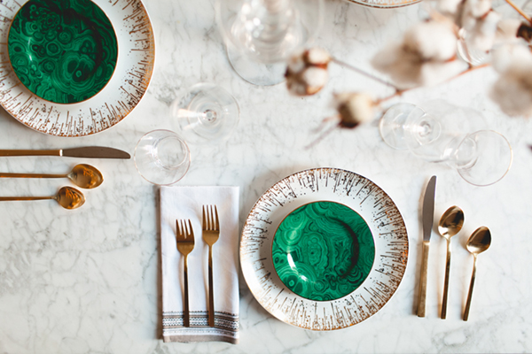 malachite + gold on a marble table. so perfectly wintery! // coco+kelley