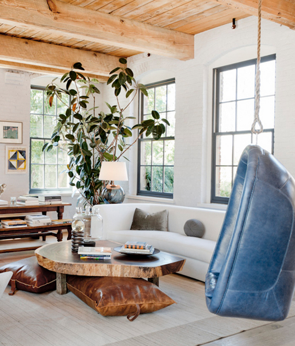 Hamptons Holiday House living room by Huniford Design Studio4