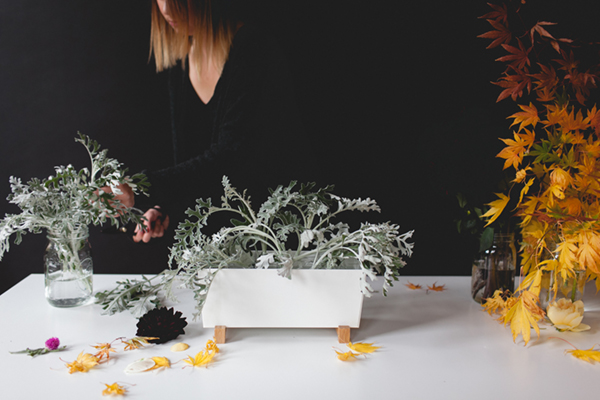 a holiday centerpiece DIY from cjp & co for coco+kelley