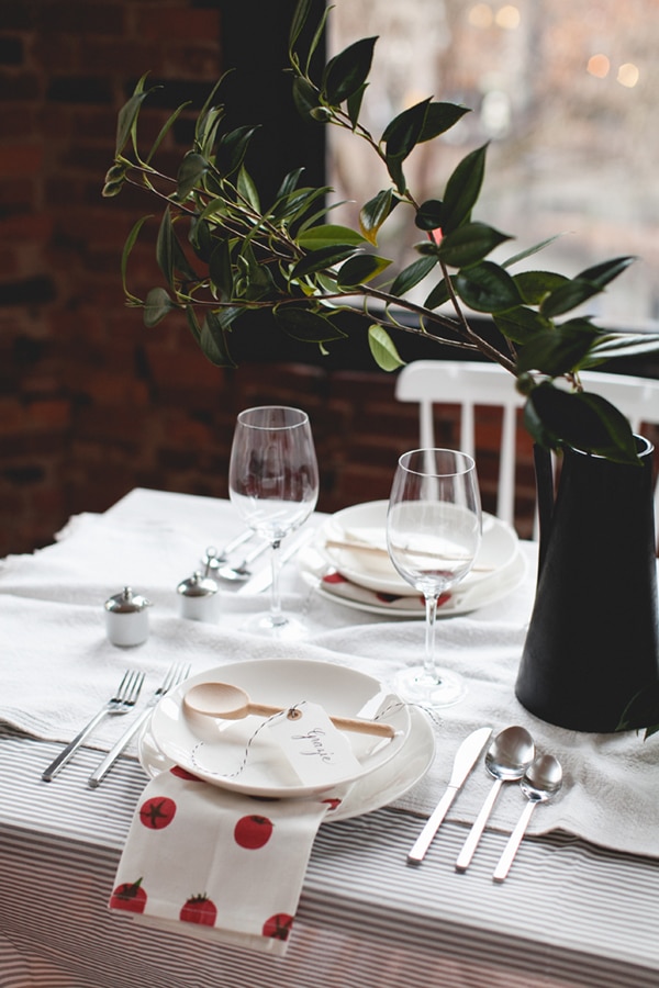 an easy and intimate italian dinner party setting | coco kelley for williams sonoma and fortessa