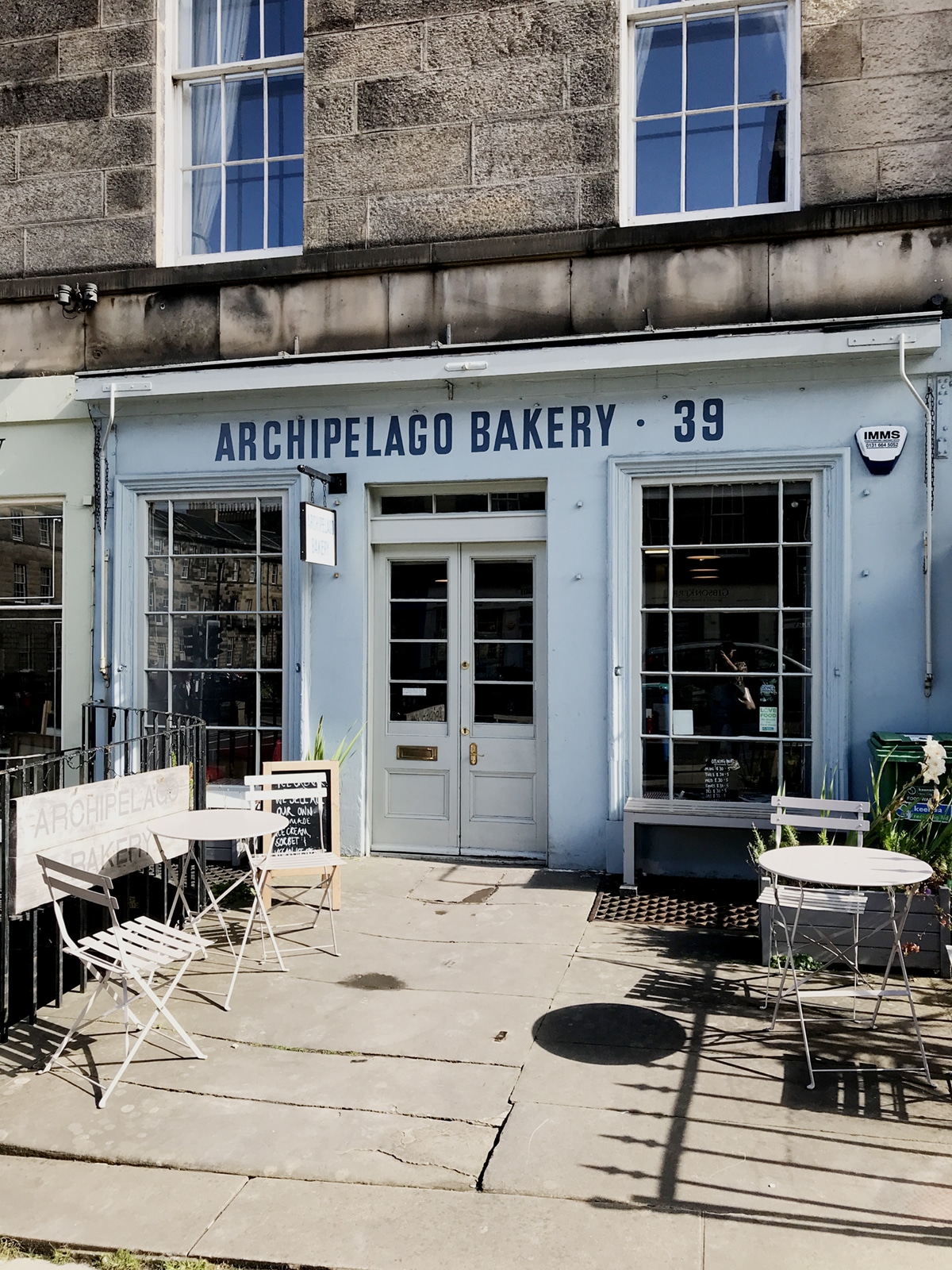 archipelago bakery in Edinburgh - city guide on coco kelley