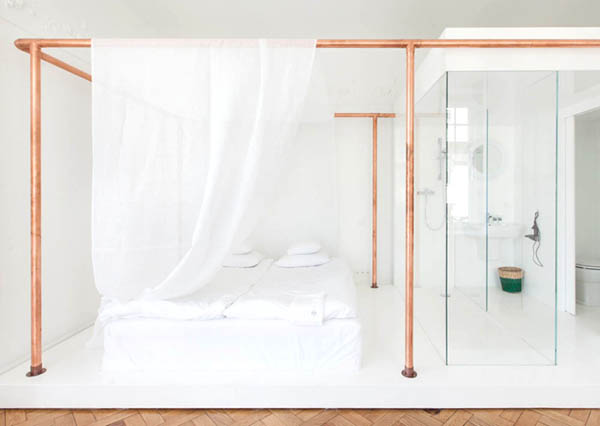 the Autor Rooms hotel in Warsaw modern white bedroom | via coco+kelley