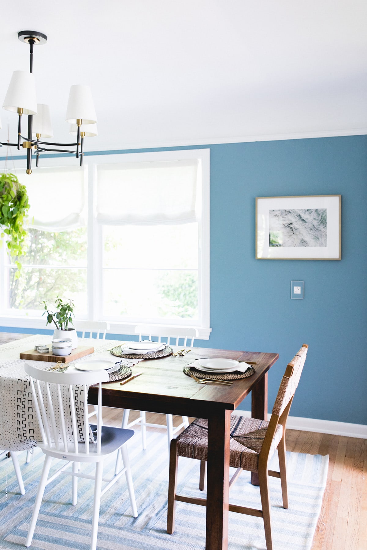 blue walls in the dining room | mini makeover on coco kelley