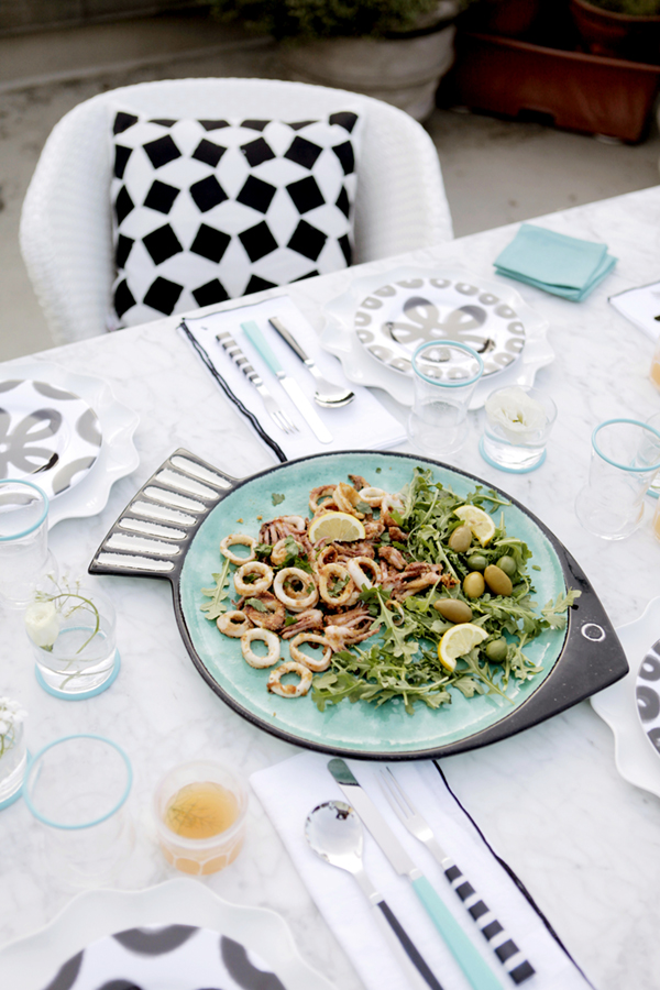 coco kelley for crate and barrel dining al fresco in the city_9