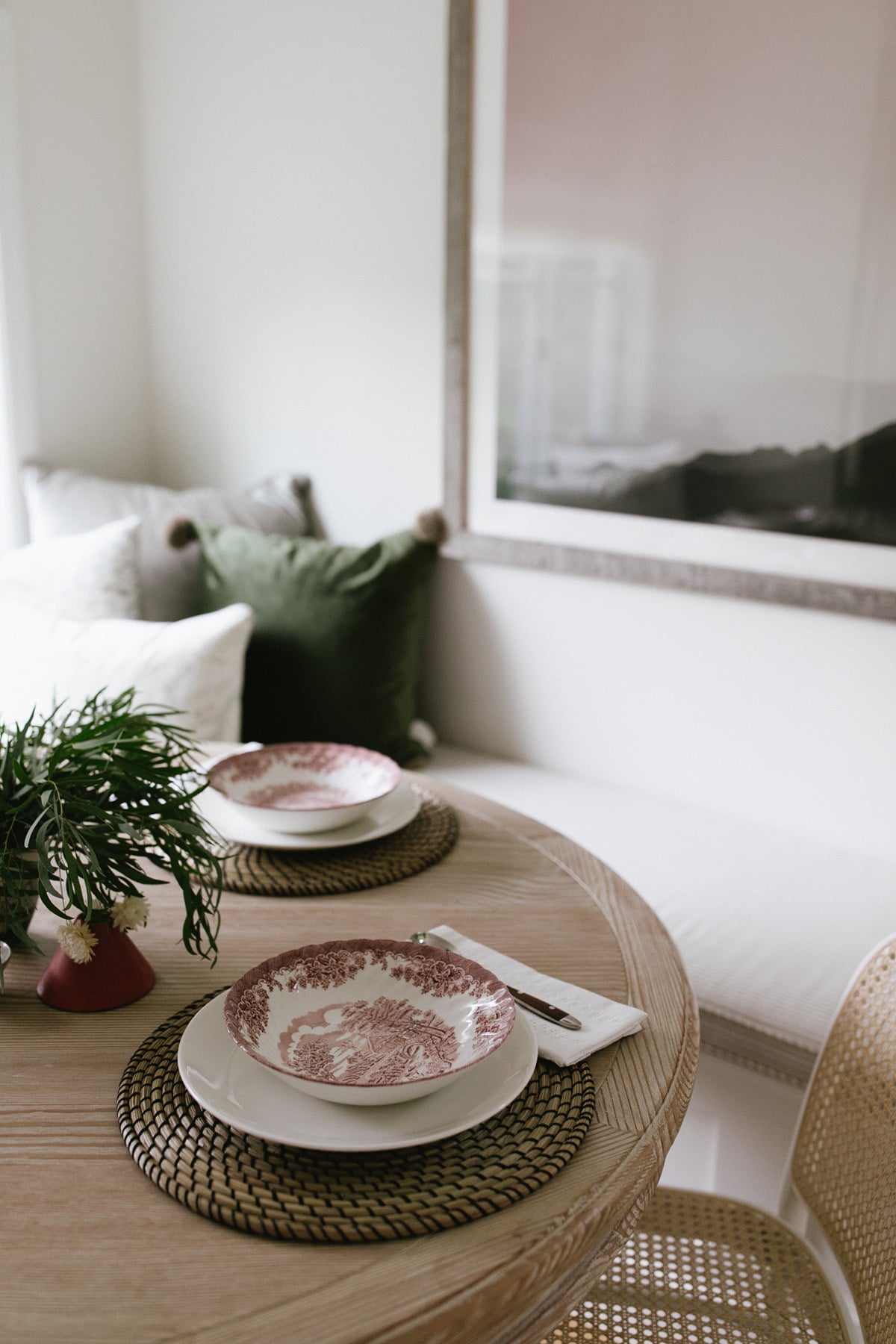 cozy tabletop and breakfast nook styling for winter | coco kelley