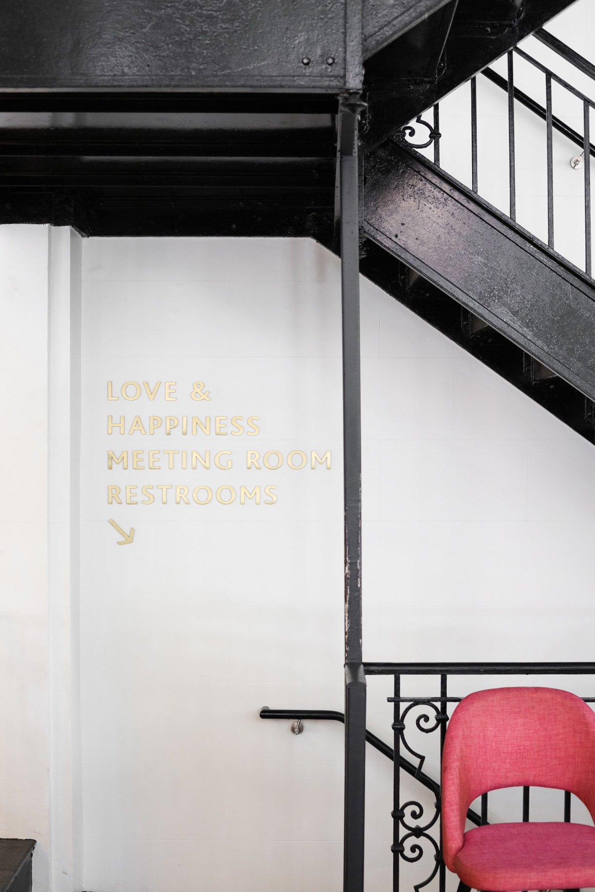 cute signage at the Quirk Hotel in Richmond | full tour on coco kelley