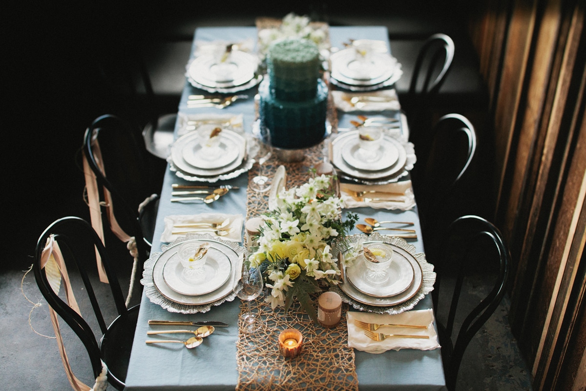 dramatic and moody pacific northwest ocean wedding inspiration from coco kelley