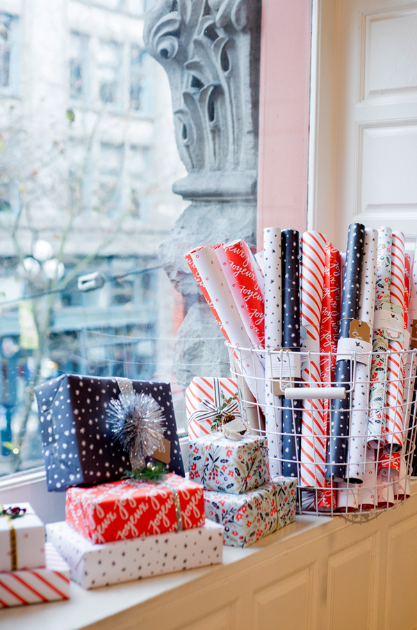 gift wrapping workshop with marabou design and coco+kelley