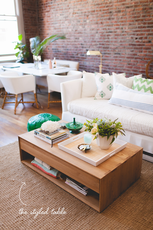 how to style your coffee table // coco+kelley 