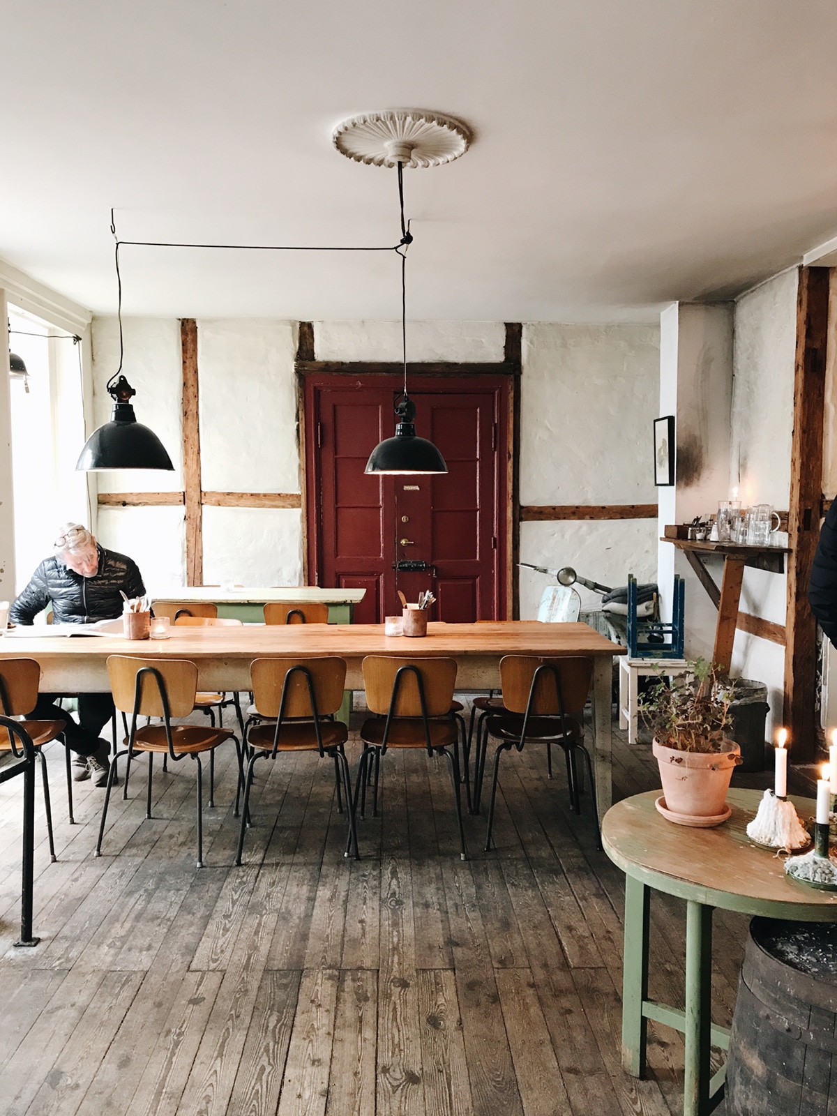 koompa 9 coffee shop | all the best food and shopping for design lovers in Copenhagen on coco kelley