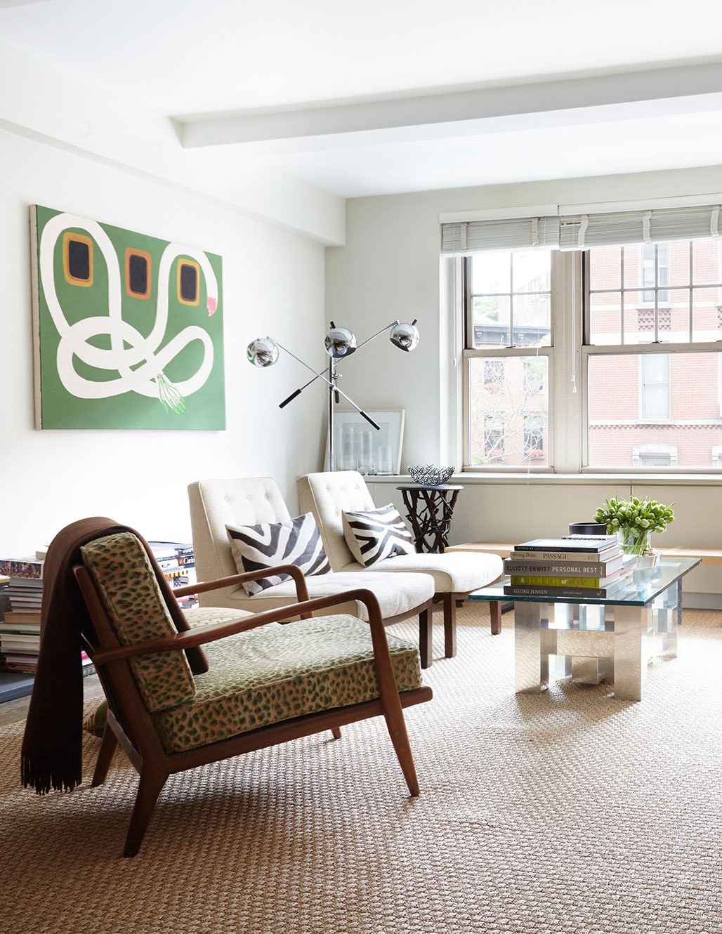 a simple chic living room with a modern mix | room of the week via coco kelley