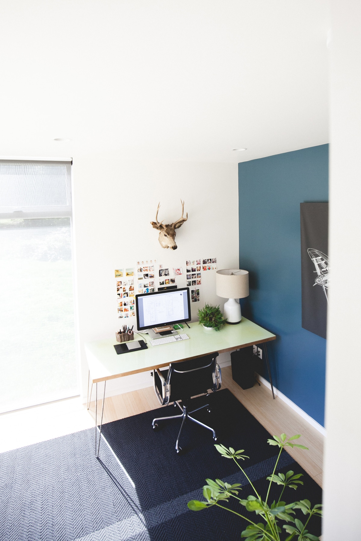 modern pre fab home office design by the emerald studo | coco kelley