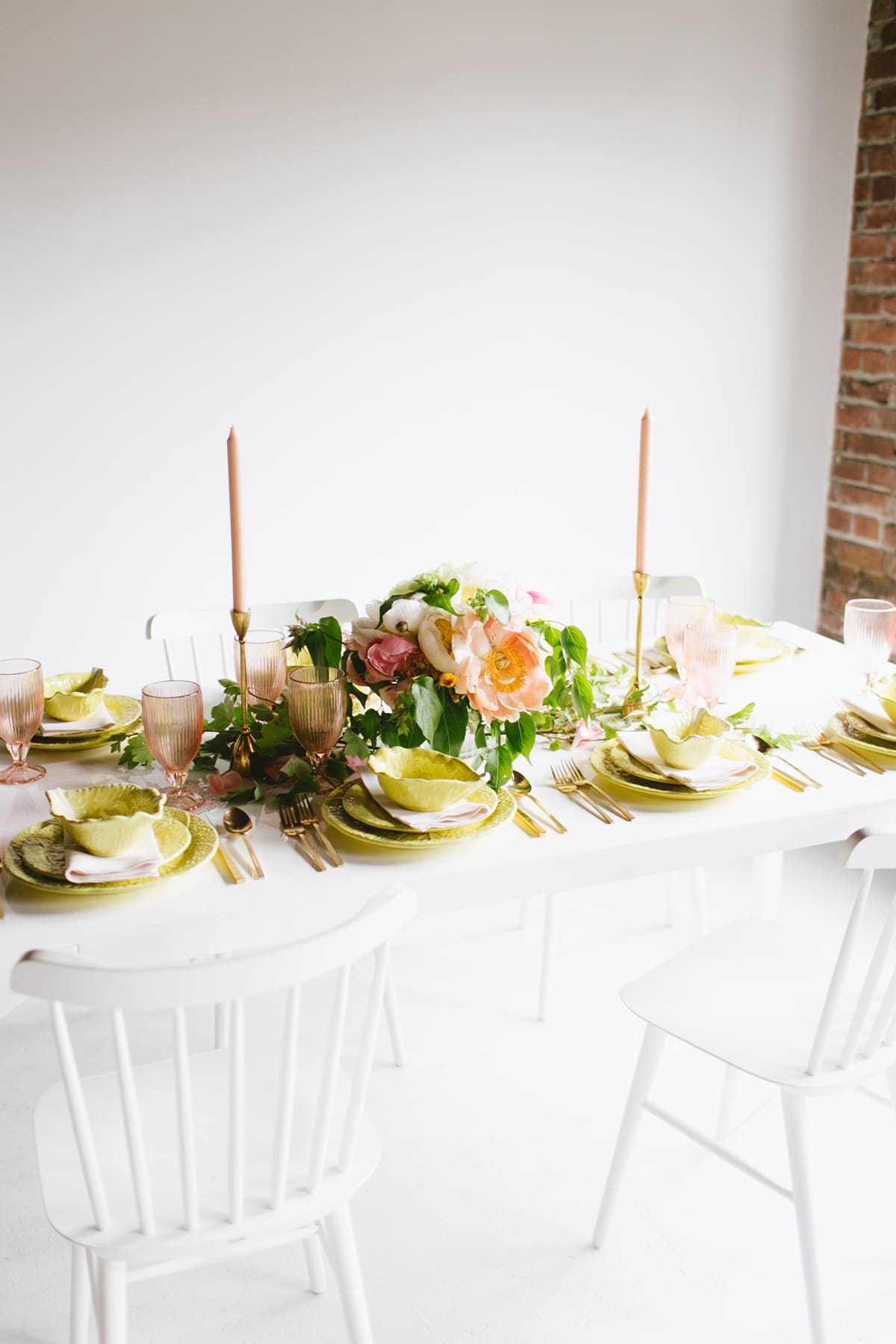 modern white mixes with vintage in this romantic pink and yellow summer tabletop | coco kelley