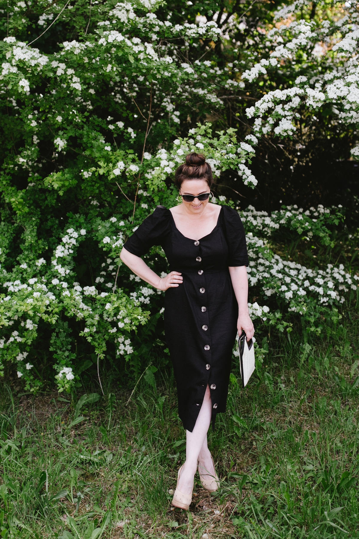 must-have linen essentials for summer - black dress with puff sleeves | coco kelley-3