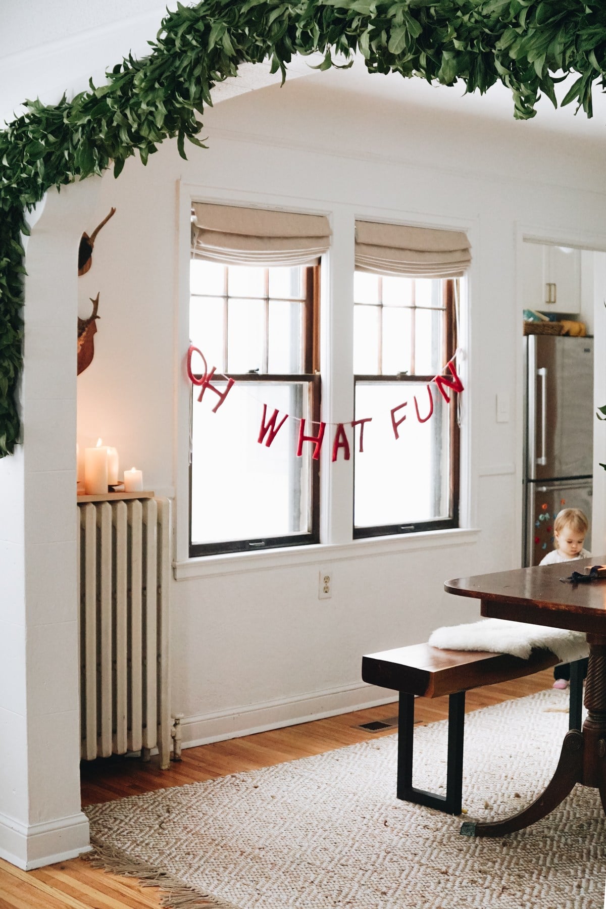 oh what fun felt garland DIY by francois et moi | our favorite holiday home decor on coco kelley