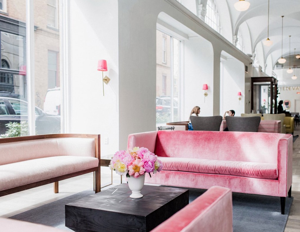 pink details at the Quirk Hotel | via coco kelley
