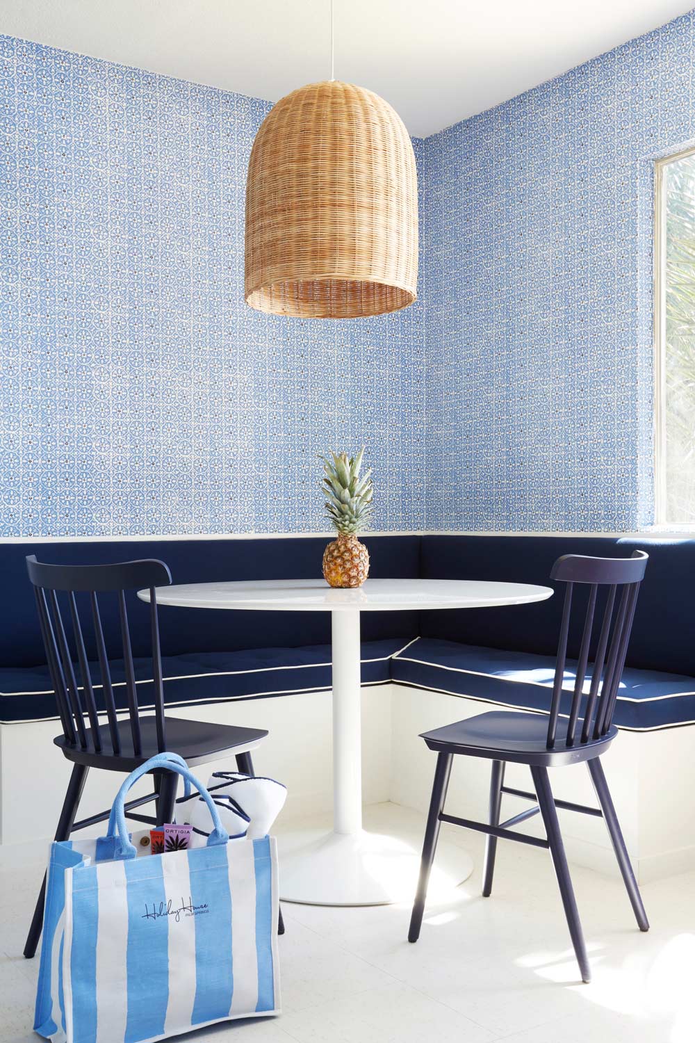 preppy blue breakfast nook at Holiday House Palm Springs | coco kelley