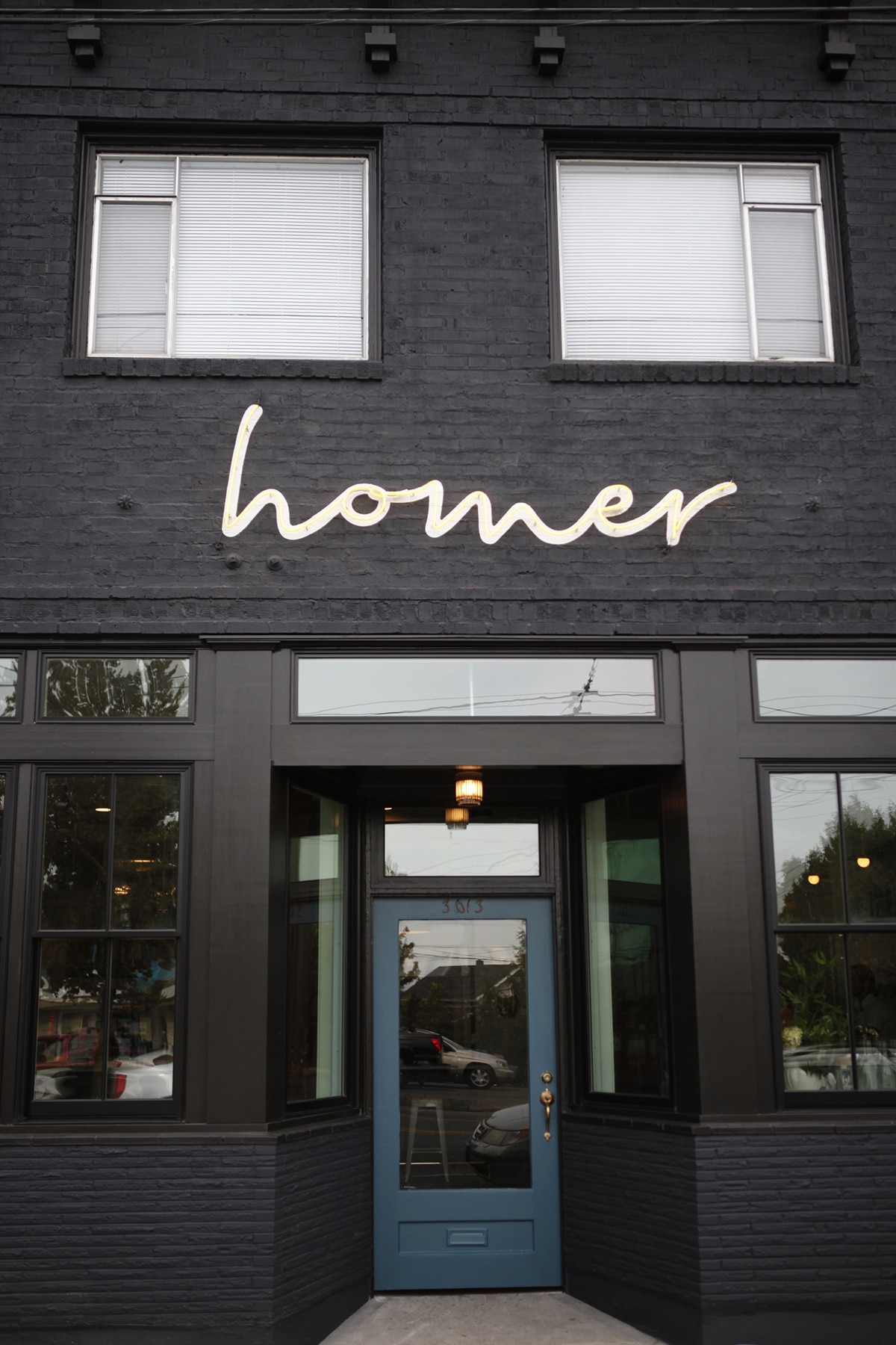 restaurant homer on beacon hill in seattle | design tour on coco kelley