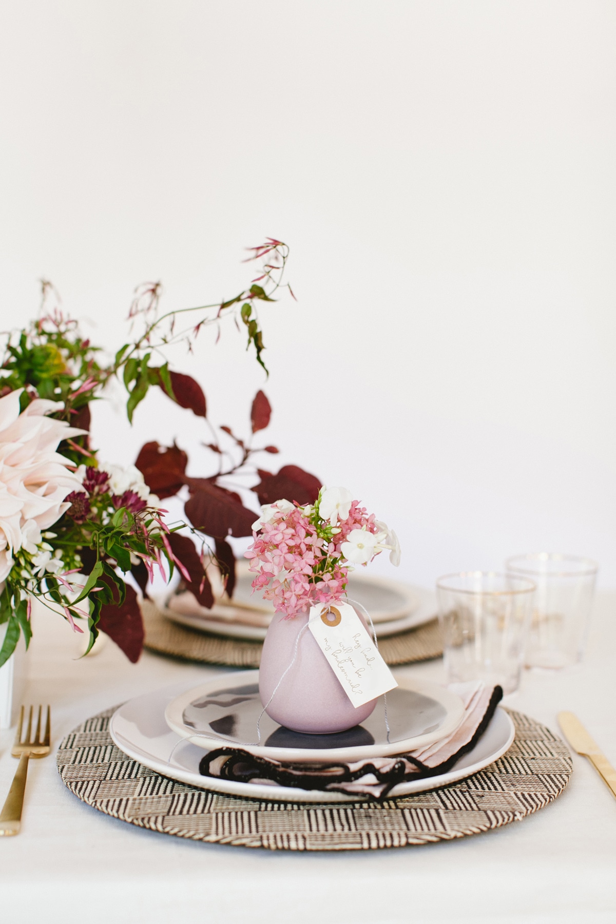 setting the table for a simple bridesmaids brunch | coco kelley wedding