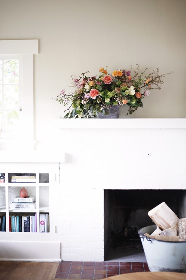 springtime floral tutorial for a mantel arrangement from coco kelley and CJP and co.