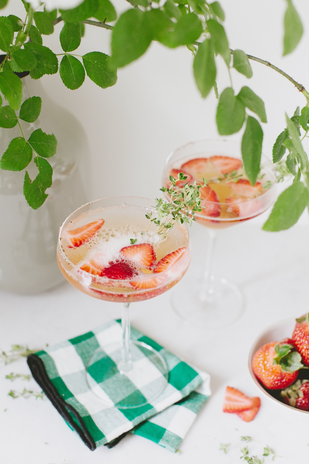 summer strawberry gin spritz | recipe on coco kelley