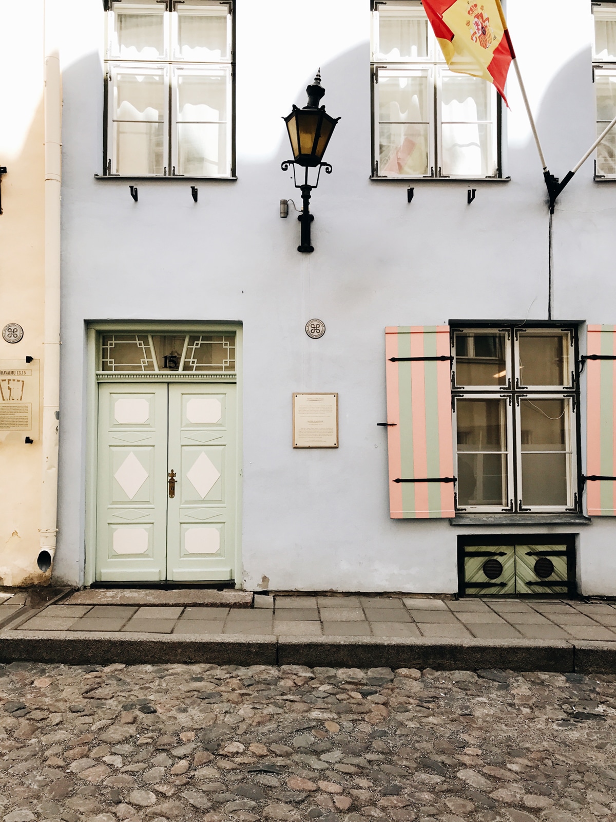 candy colored pastel streets of Tallinn, Estonia | visual travel diary on coco kelley
