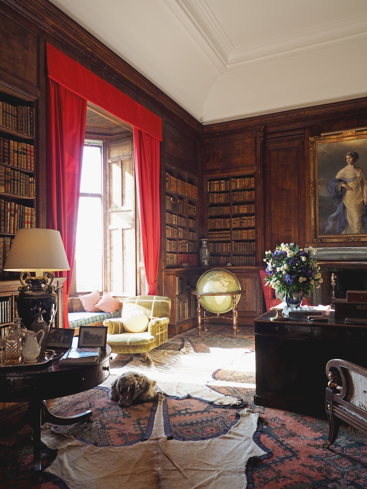 the-cozy-inspirational-interiors-of-dunrobin-castle-in-scotland-coco-kelley