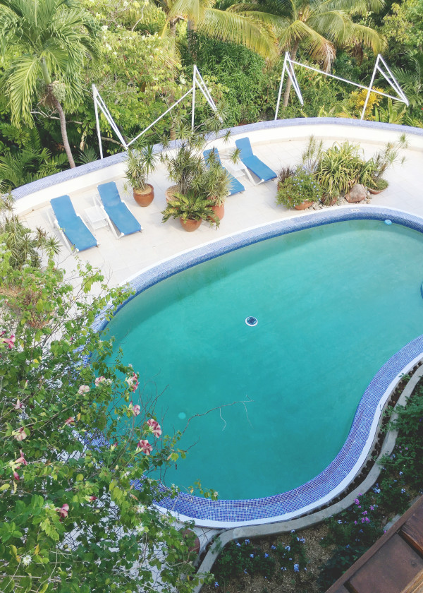 the pool at mockingbird hill in port antonio | jamaica travel diary via coco+kelley