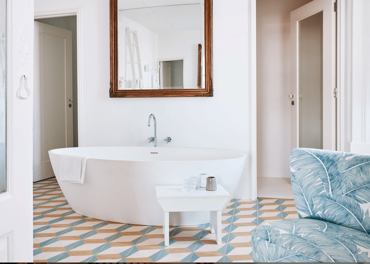 tiled bath in casa mae in portugal | hotel tour on coco kelley