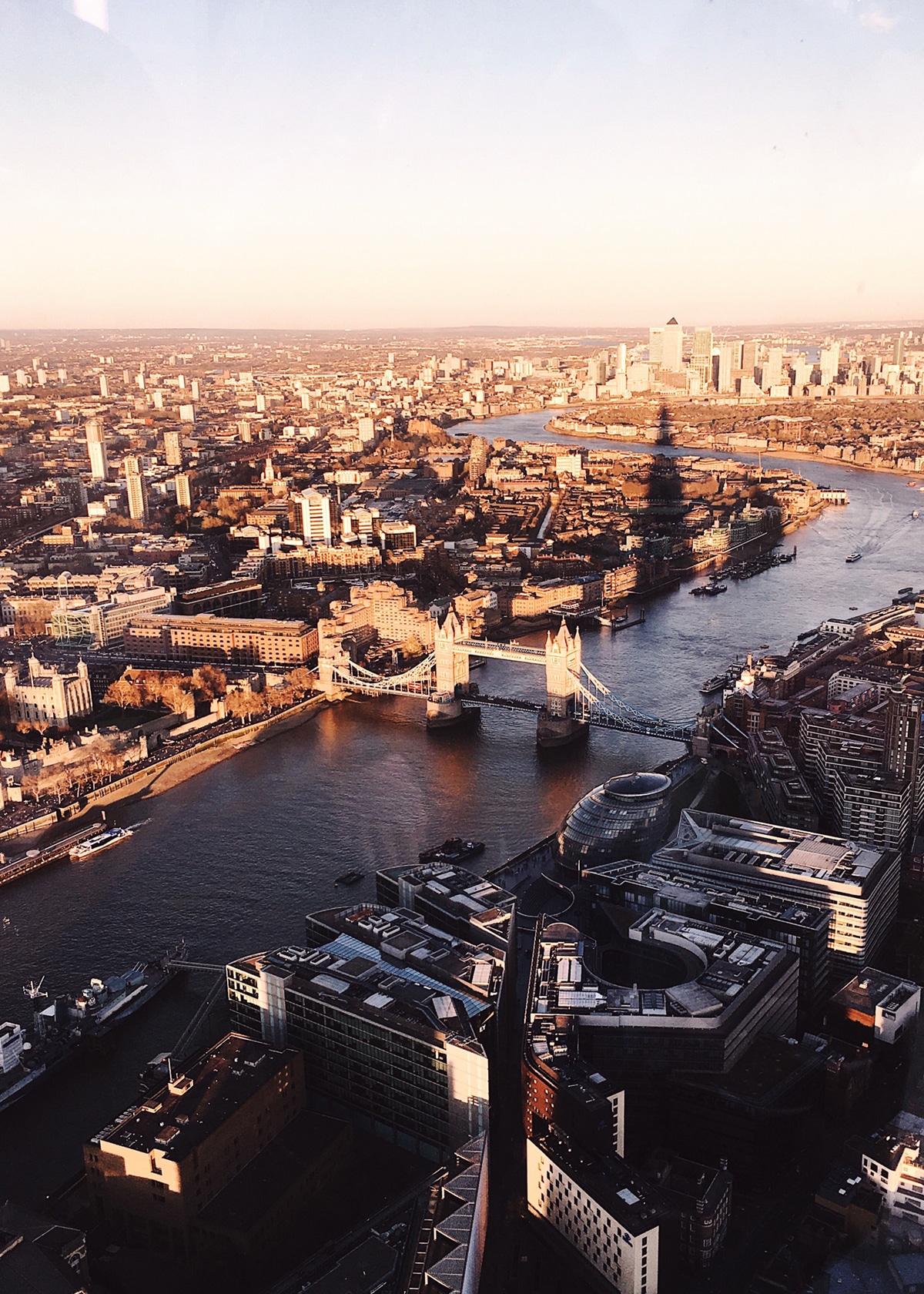 Sunset over London with the view from The Shard | 48 hour travel guide coco kelley