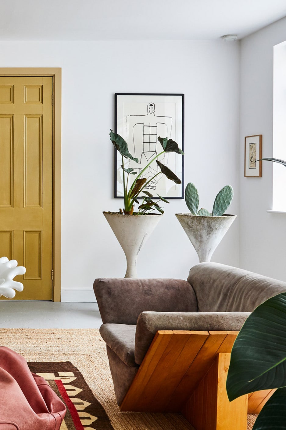 vintage 70s style in cyndia harvey's london home
