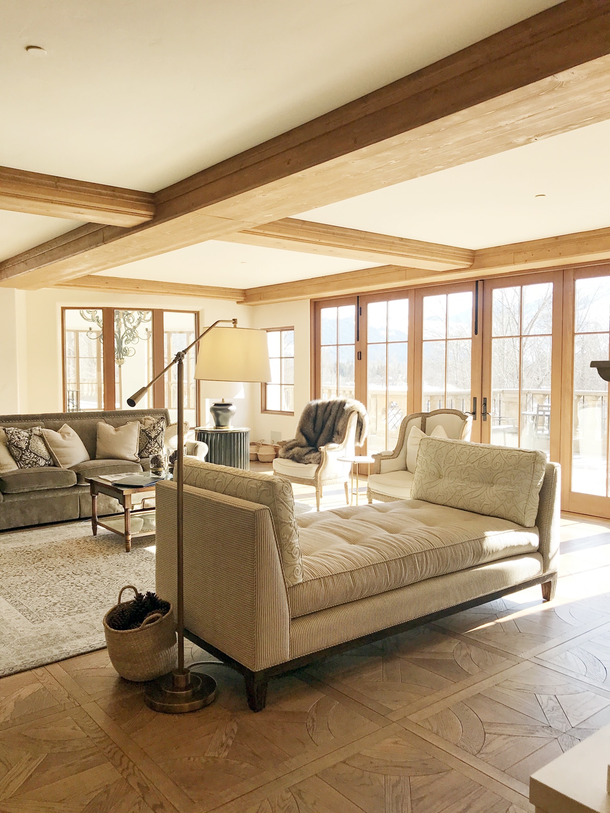 warm light in the lounge at the posthotel leavenworth | coco kelley